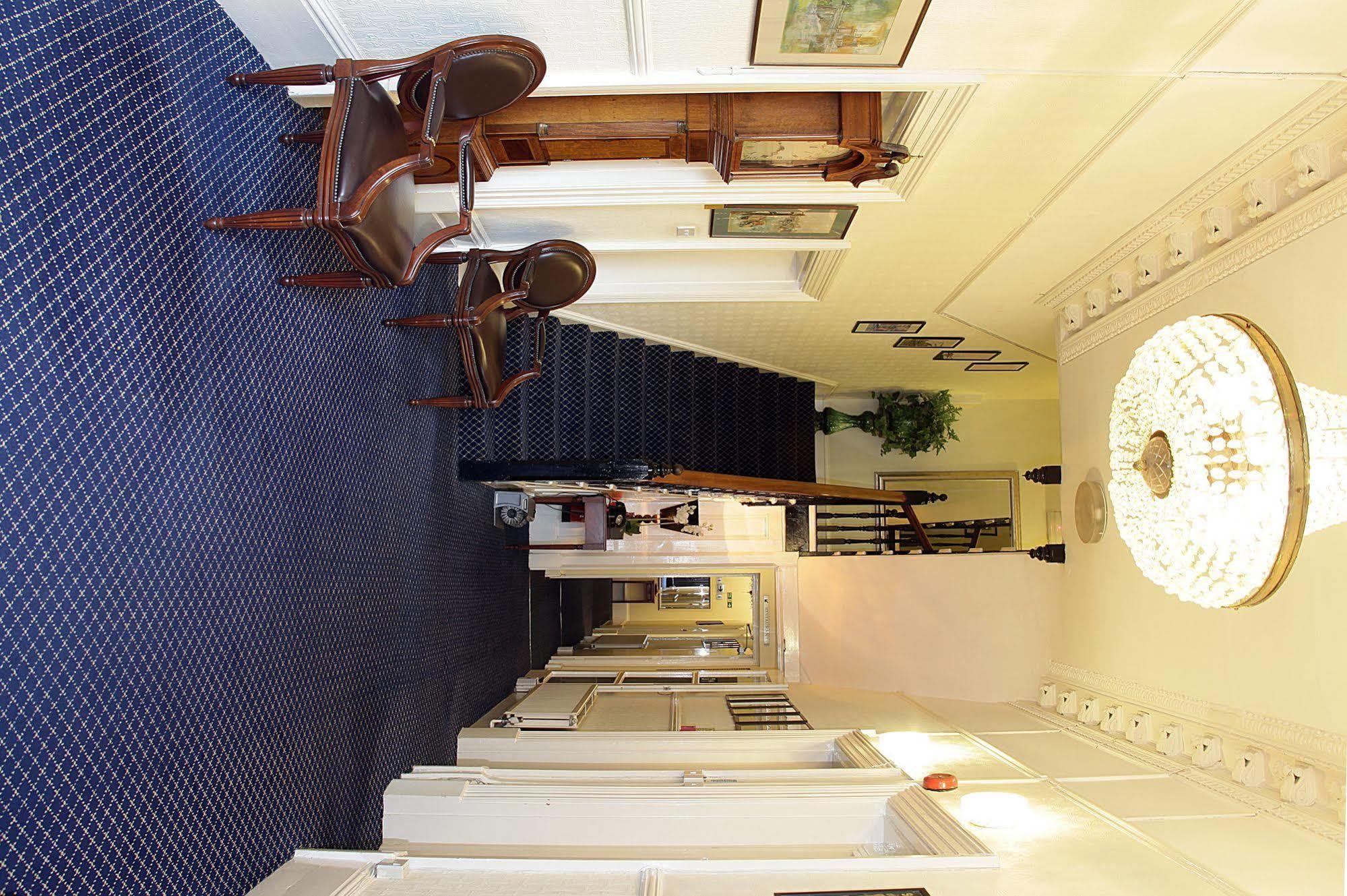 Devonshire Park Hotel Eastbourne Exterior foto